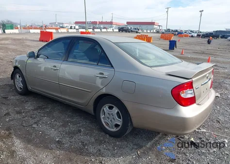 2003 Toyota Camry Le from USA, damaged, VIN 4T1BE32K63U752868